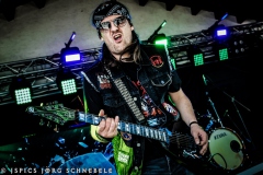 Strange-Omen-2025-Sicking-44