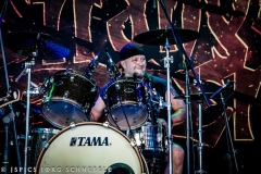 Strange-Omen-2025-Sicking-48