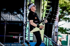 Strange-Omen-2025-Sicking-60